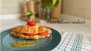 @AbuJulia وجبات الفطور (ساندوتش الحلومي والبيستو)breackfast meal(halloumi pesto sandwich)