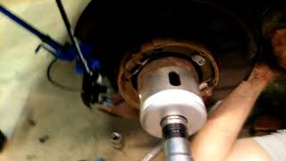 Remove Wheelbearing w201