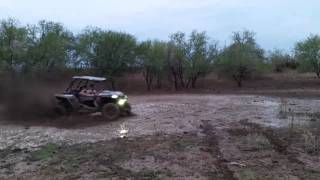 RZR XP1000 Mud Hole Donuts 2