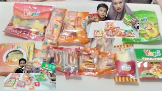 MUKBANG YUPI GUMMI BURGER,PIZZA,FRIES,NOODLES,FRUIT 🍔🍕🍟🌭 #asmr #yupi #yupigummy