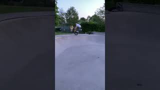 Footjam Tailwhip BMX