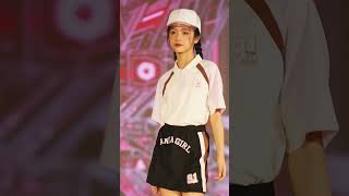 Model Tuệ Khanh trình diễn cho nhãn hàng tại Aeon Mall Hà Đông-Siêu Sao nhí Academy #shorts