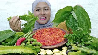 MUKBANG LALAPAN MENTAH BATANG PEPAYA, JENGKOL MUDA LEUNCA TANPA NASI, MUKBANG INDONESIA