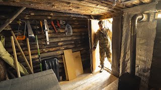 Life in the forest. Underground house. Cooked dinner in a hole.