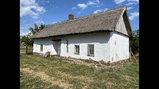 Traditional Hungarian house building