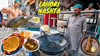 60/- Rs PAKISTANI MOST WANTED BREAKFAST 😍 PEOPLE LOVE IT -BEST LAHORI MUTTON  CHANAY & HALWA PURI