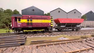 Shunting with unbranded EWS livery 08897.