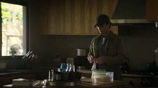 YOU - Joe in Ryan's house S03E07