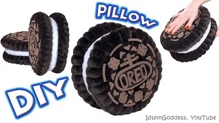 How To Make an Oreo Pillow – DIY Oreo Pillow (tutorial)