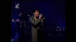 Raimonda Paula jubilejas gala koncerts Dailes Teātrī 2001. g. 14. janvarī