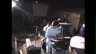 LOS KYLES TOCANDO EL AÑO 98 EN SAN MARTIN PERAS