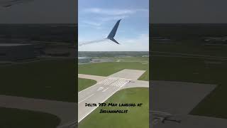 Delta Airways Boeing 737 from ATL to IND, landing at Indianapolis International Airport.