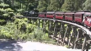 Puffing Billy on the trestle bridge