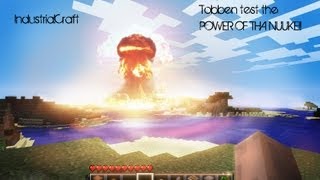 Minecraft: Nuke Test On a Village