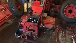 Case 195 / how to remove AXLE SEAL , comment changer Seal d’essieux ... 442 444 446 190 195 (FRENCH)