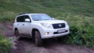 Toyota Land Cruiser Prado 150 в горах Осетии. Згид