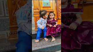 అమ్మ పాడే జోల పాట ♥️😍 #trending #viral #shortsfeed #shortvideos #ytshorts #love #mom #love #twins