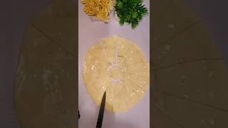 New Style Lachcha Paratha/Chapati 😋🥰#viralvideo #trending #youtubeshorts #trendingshorts #shorts