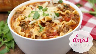 Easy Lasagna Soup! Weeknight Dinner Idea!