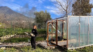 NO ESPERABA ESTO: Sobreviviendo a los perros SALVAJES de Campo y hago 1 mesa reciclada