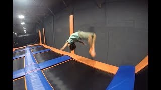 Parkour In Trampoline Park - Sky Zone (Arizona)