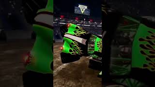 Monster Jam Freestyle Action #monsterjam #gravedigger #monstertruck  #videogames #racing #bigfoot