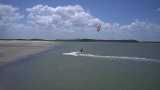 Kitesufing Technique - Surfboard Toe to Heelside Carve with a Down Loop Slow Mo