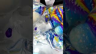 Application of Acrylic Paint in Fluid Bear