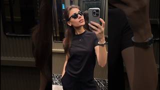 Sadaf kanwal embracing the mirror's magic | picture is must wherever she find one | #shorts#viral