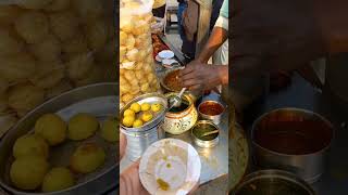 Agra ke Famous Pani Puri😍 #streetfood #explore #shortvideo #agra #shorts #indianstreetfood #viral