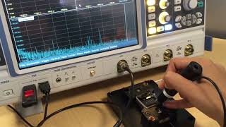 Spectral analysis from a near field probe