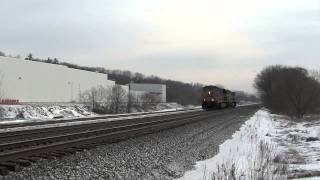 [HD] Westbound CSX Light Engine Move at Amsterdam, NY