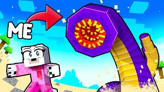 Becoming the BIGGEST WORM in Minecraft!