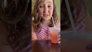 Ratting strawberry lemonade at a Mcalister’s