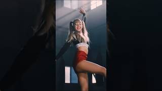 Lisa - 'money' dance performance