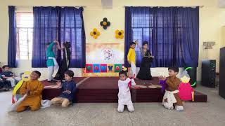 GRANDPARENTS DAY | UKG PERFORMANCE | Ae meri Zohra zabi  #grandparentsday