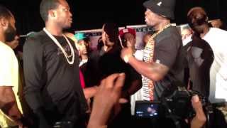 Confrontation between 50 cent and Trav  former G-Unit Member.