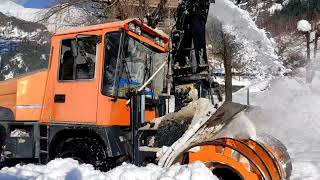 SNOW CLEARANCE AFTER HEAVY SNOWFALL