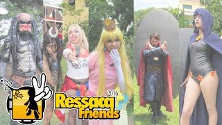 Cosplayers do Ressaca Friends 2016 #elefanteconferiu