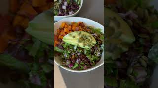 Lunch ideas #sweetpotatoes #blackbeans #starseedkitchen #veggiebowl #healthyfood