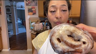 DEEF FRIED CINNA-DONUTS | QUICK & EASY | PILLSBURY CINNAMON ROLL GRANDS | CAN'T GET ENOUGH