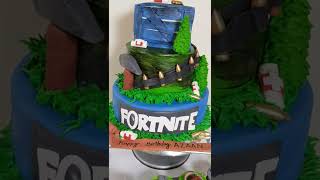 Fortnite themed Cake cupcakes and cookies