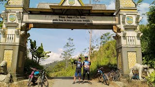 Chapter 2.  Petualangan Bersepeda ke Curug Ciparay: Keindahan Alam dan Mitos Air Terjun Kembar"