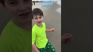 Kas saw a jellyfish at the beach! #kidfriendly #hiltonheadisland #jellyfish #nature #kidsvideo