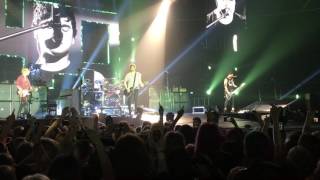 5 Seconds of Summer performing If You Don't Know @ Forum Copenhagen, May 29 2016.