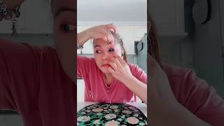 TATLO CONTACT LENS SA ISANG MATA #contactlenstricks #magic #risalakwatchera #tiktokviral #viralvideo