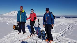 Ski de rando: Poudre dans les sapins en vallée d'Oueil