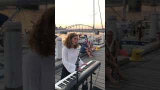 Emotional streetcover of Hallelujah #shorts