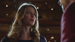 2x13 Kara & Mon-el #8