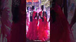 काय दोघी नाचत उडून उडून कडक डान्स #shortsviral #videodance #girlsdance #video #shortvideo #trending